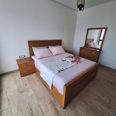 Apartment place italie Rabat Extérieur photo