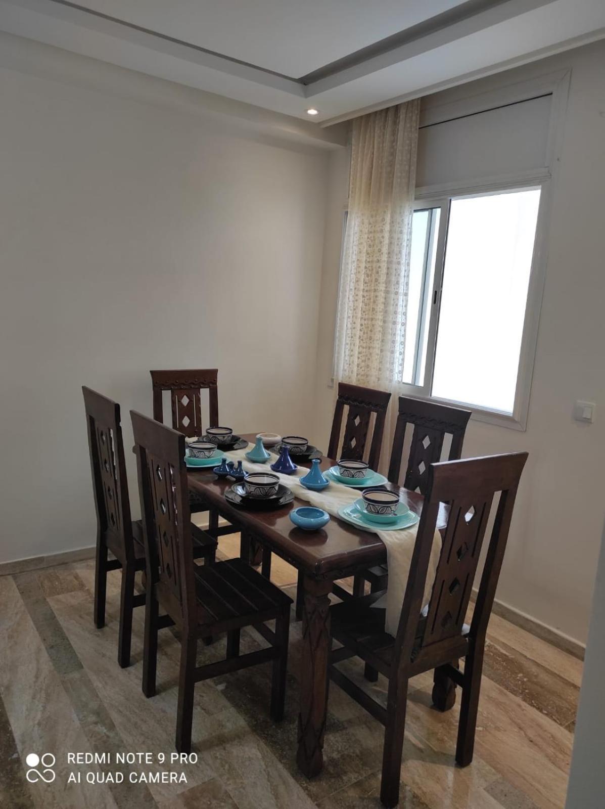 Apartment place italie Rabat Extérieur photo